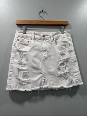 American eagle White Distressed Denim Mini Skirt - Women's 6 stretch
